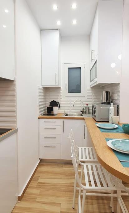 Acropolis Thisio Apartment 2 Bedrooms 2 Bathrooms Athens Luaran gambar
