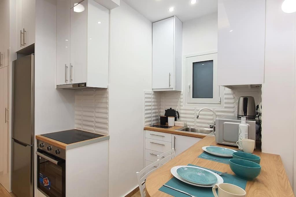 Acropolis Thisio Apartment 2 Bedrooms 2 Bathrooms Athens Luaran gambar
